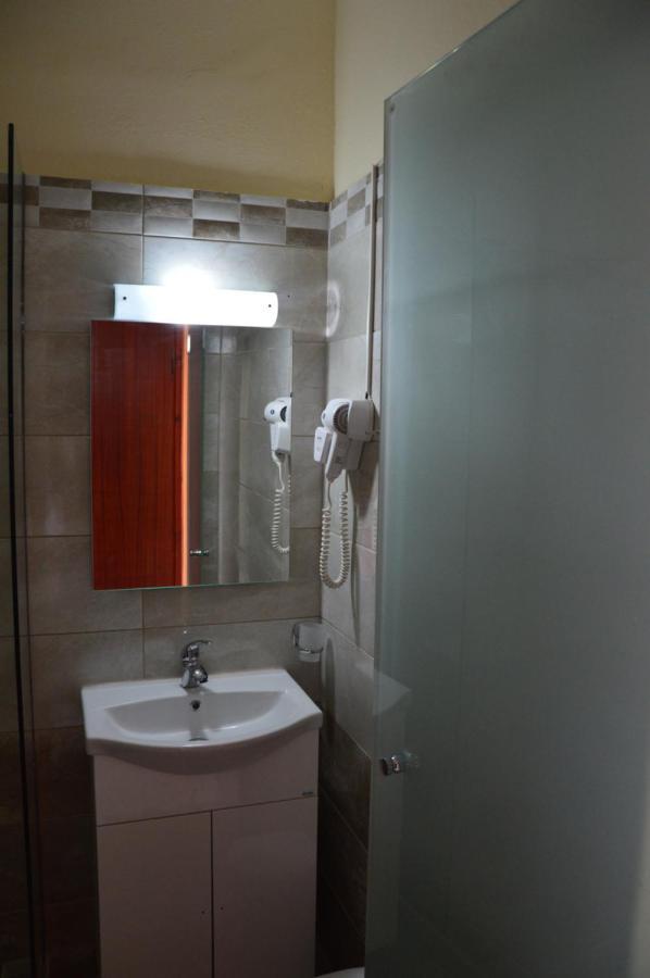 Aggelos Family Hotel 莫拉蒂卡 外观 照片