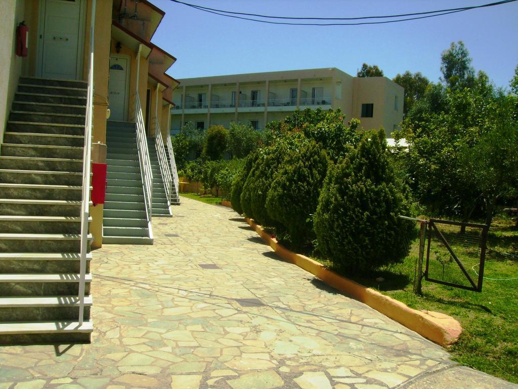 Aggelos Family Hotel 莫拉蒂卡 外观 照片