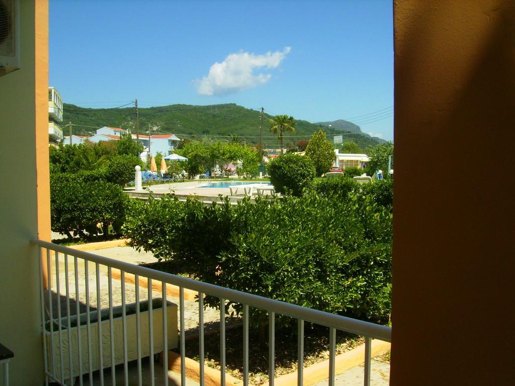 Aggelos Family Hotel 莫拉蒂卡 外观 照片