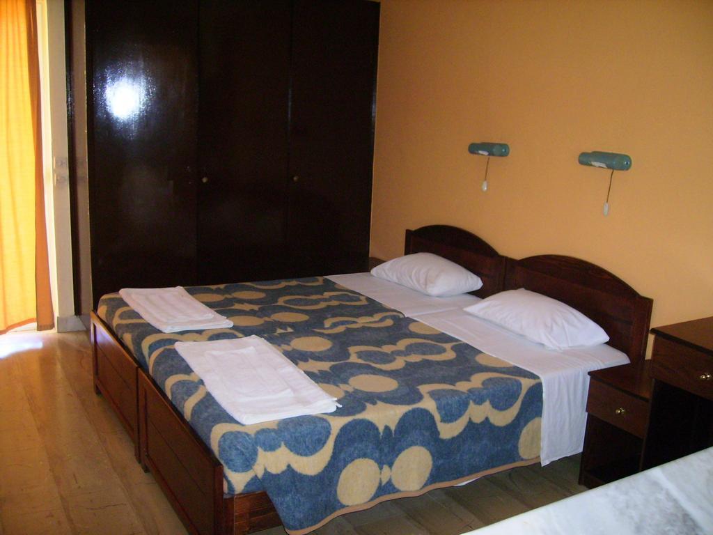 Aggelos Family Hotel 莫拉蒂卡 外观 照片